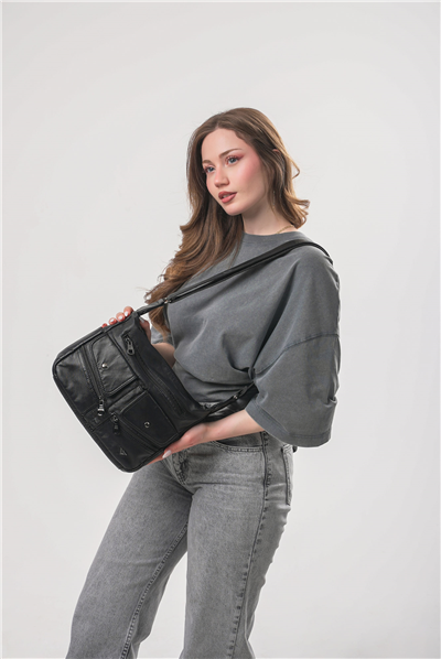 ÇÇS 18170 Kadın Çapraz Askılı Çanta