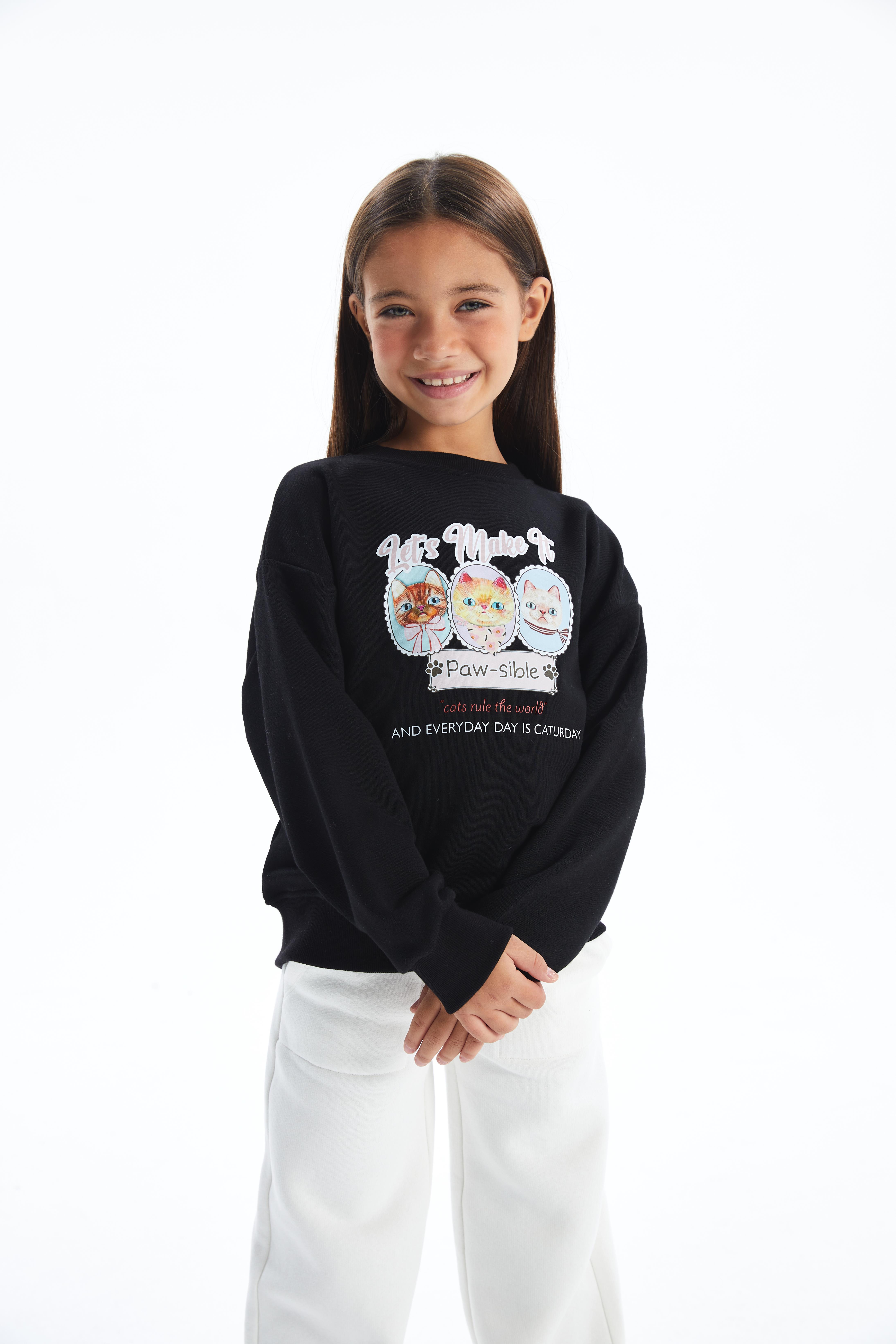 Caturday - Bisiklet Yaka Dijital Baskılı Sweatshirt - Siyah Renk