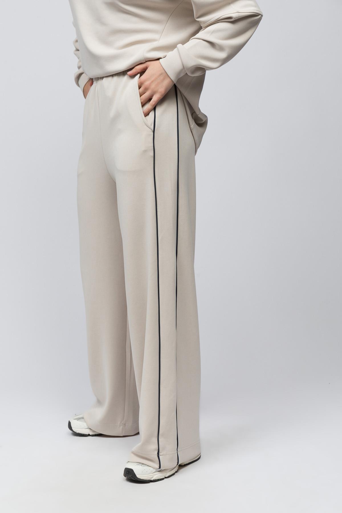 Granada - Çift Biyeli Bol Kesim Beli Lastikli Modal Pantolon - Taş Renk