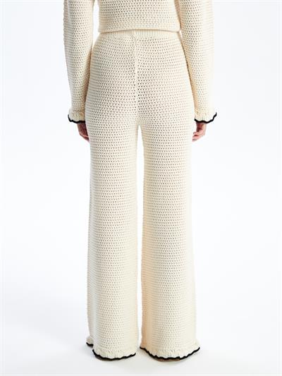 Amora - Örgü Detaylı Bol Paça Triko Pantolon - Ekru