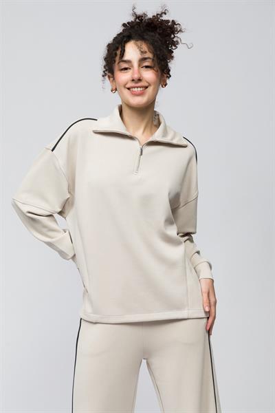 Lugo - Tek Biyeli Oversize Yakası Fermuar Detaylı Önü Kısa Arkası Uzun Modal Sweatshirt - Taş Renk