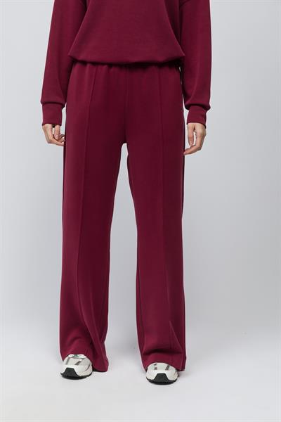 Molise - Rahat Kalıp Önü Çizgi Nervürlü Dikiş Beli Lastikli  Modal Pantolon - Bordo Renk