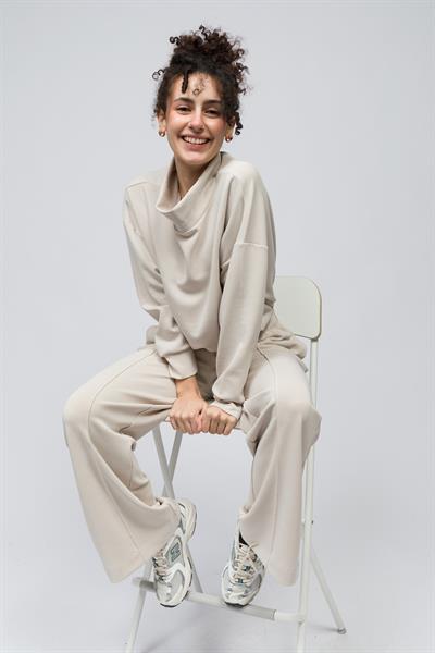 Molise - Rahat Kalıp Önü Çizgi Nervürlü Dikiş Beli Lastikli  Modal Pantolon - Taş Renk