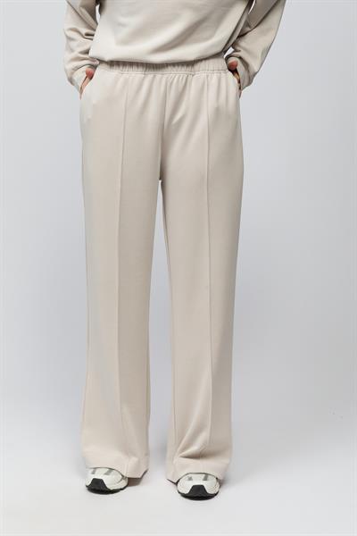 Molise - Rahat Kalıp Önü Çizgi Nervürlü Dikiş Beli Lastikli  Modal Pantolon - Taş Renk