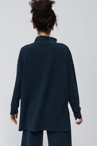 Monza - Balıkçı Yaka Yanları Yırtmaç Detaylı Düz Modal Sweatshirt - Lacivert Renk