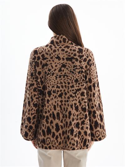 Praia - Leopar Desenli ve Boğazlı Kazak - Leopar Renk