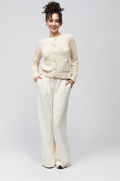 Ravello - Düz Düğme ve Cep Detaylı Triko Hırka - Ekru Renk