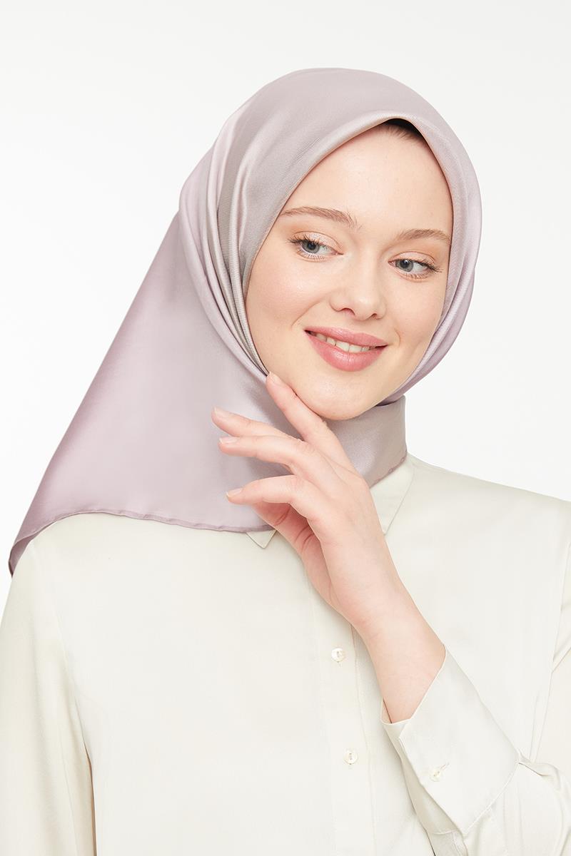 Levidor Açık Menekşe Twill Saf İpek Eşarp