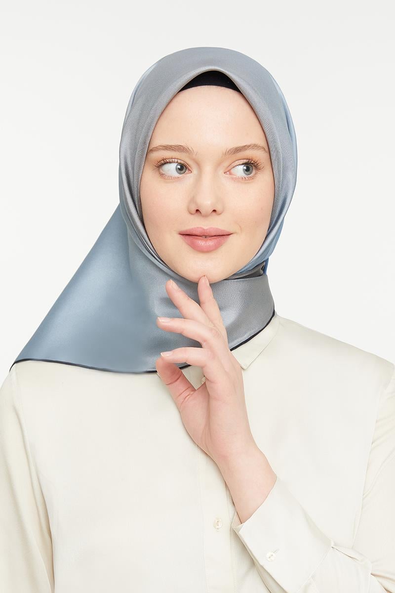 Levidor Bebe Mavisi Twill Saf İpek Eşarp