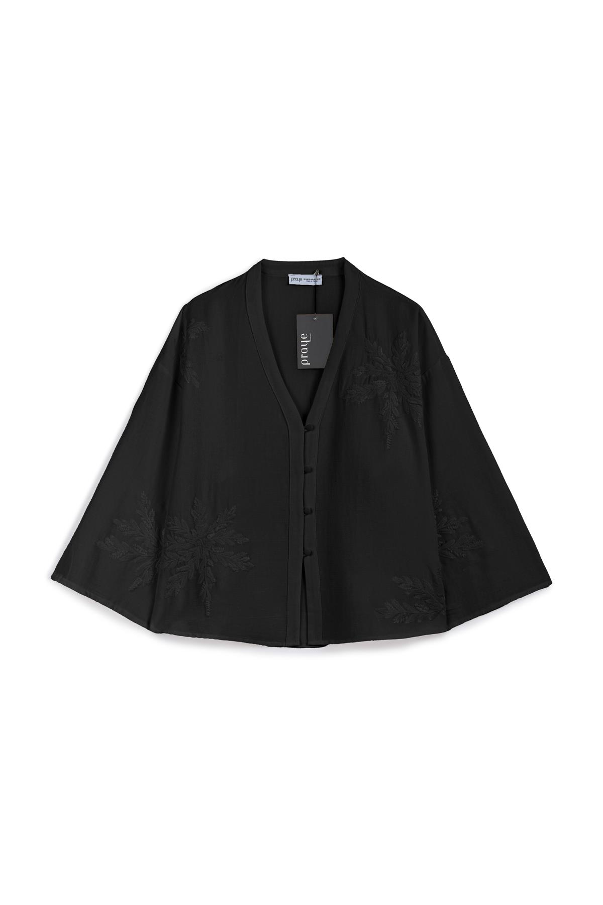 Nakışlı Düğmeli Kimono Siyah