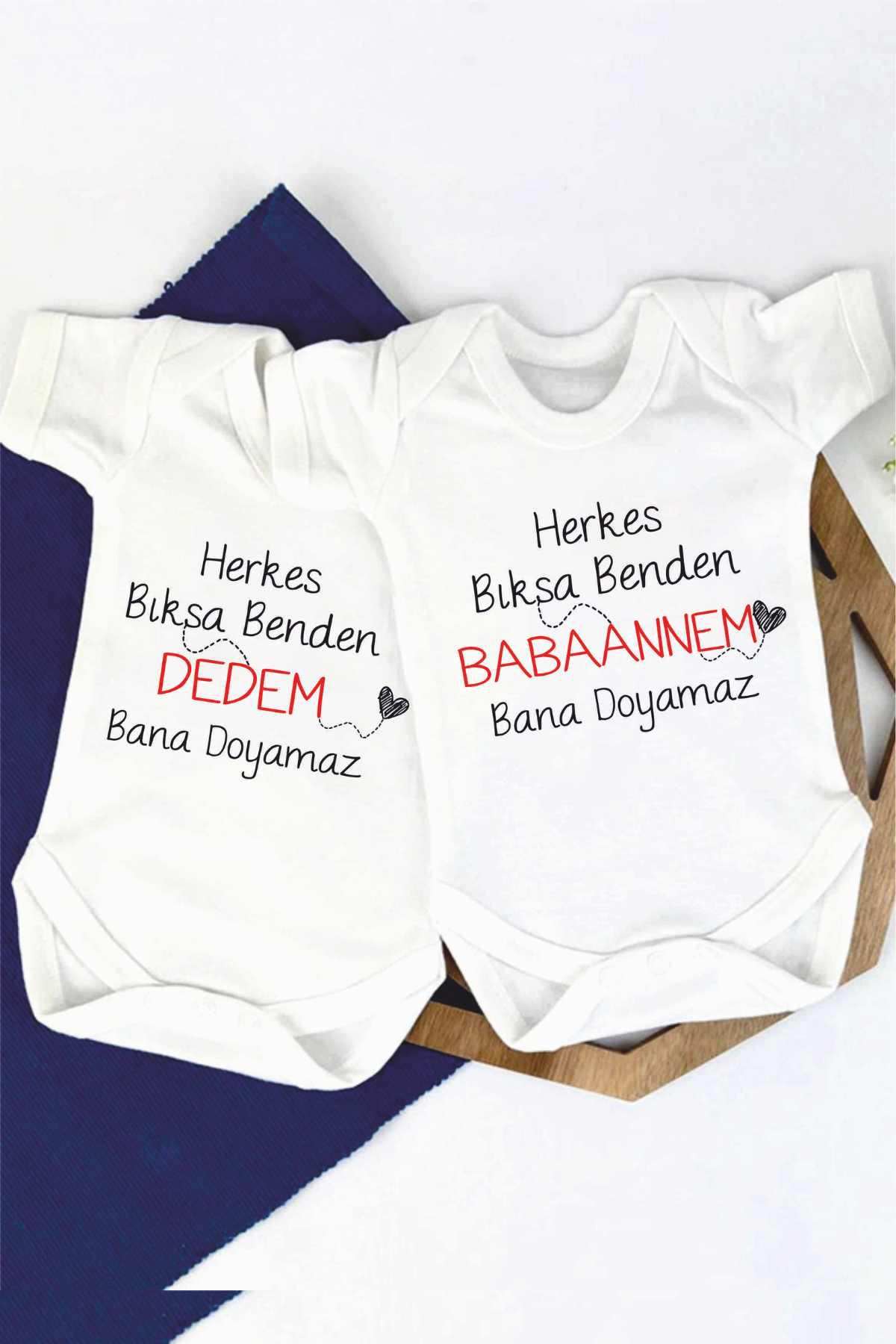 Dedem ve Babaannem Bana Doyamaz İkili Body