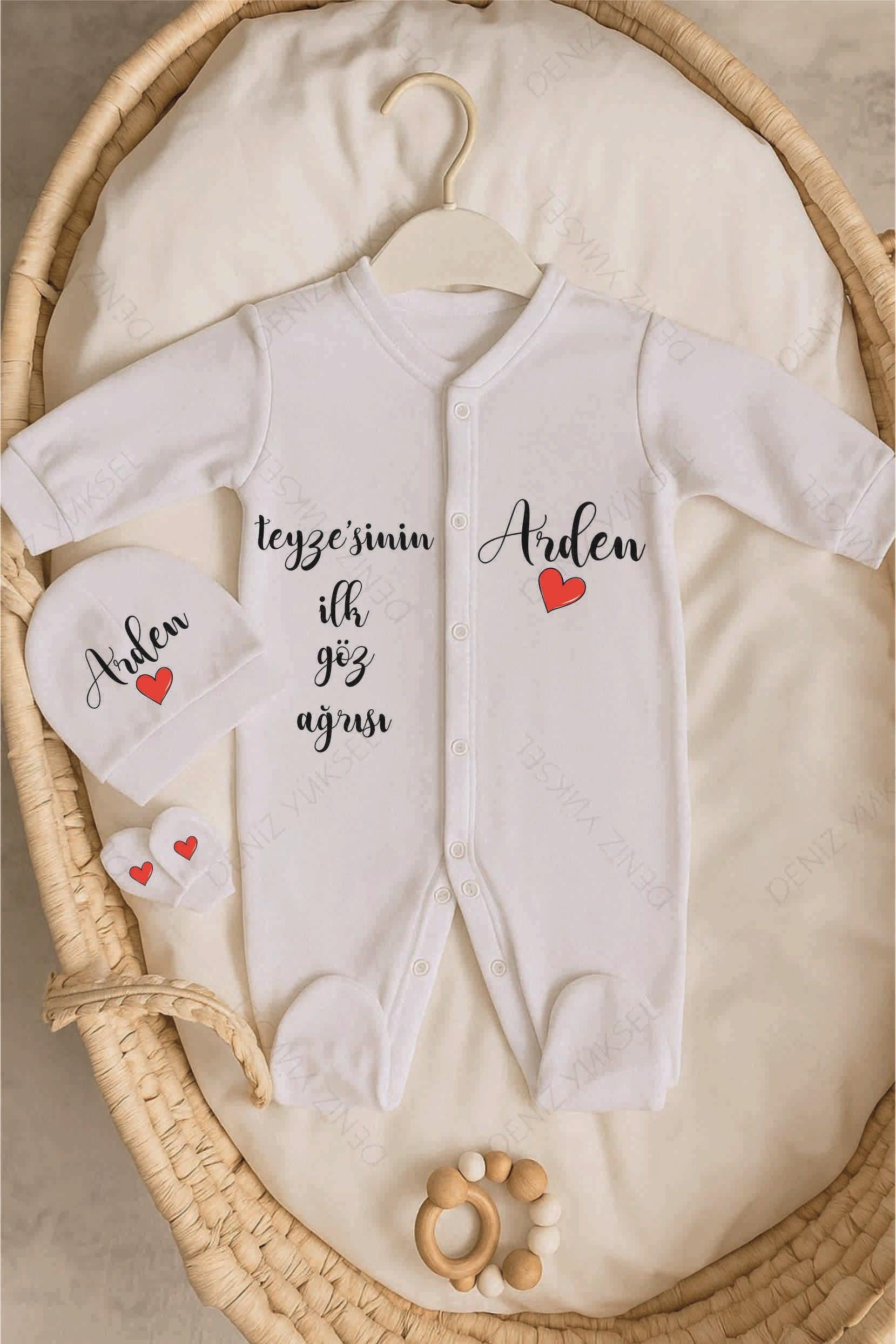 Teyzesinin İlk Göz Ağrısı Tulum Bere Eldiven Set