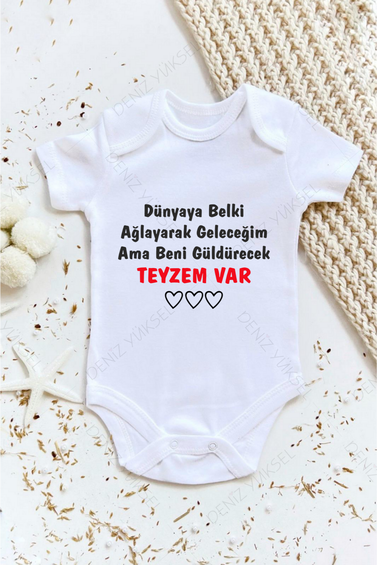 Beni Güldürecek Teyzem Var Body