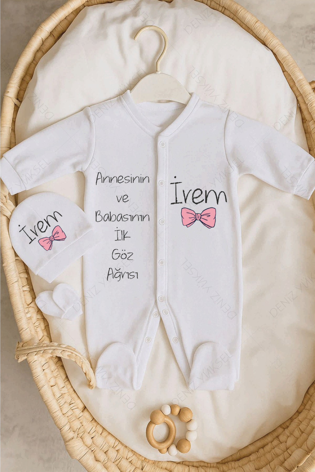 Annesinin ve Babasının İlk Göz Ağrısı Tulum Bere Eldiven Set 
