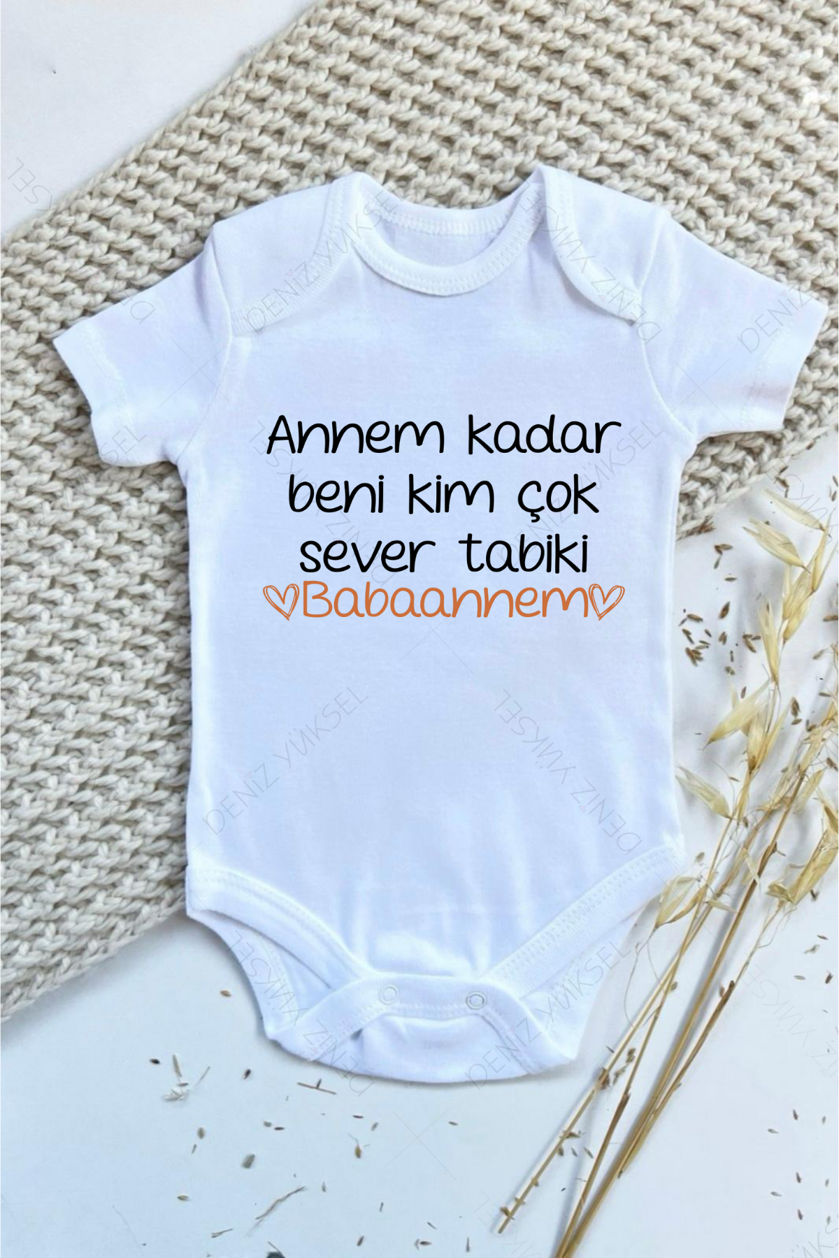 Annem Kadar Beni Kim Çok Sever Tabiki Babaannem Body