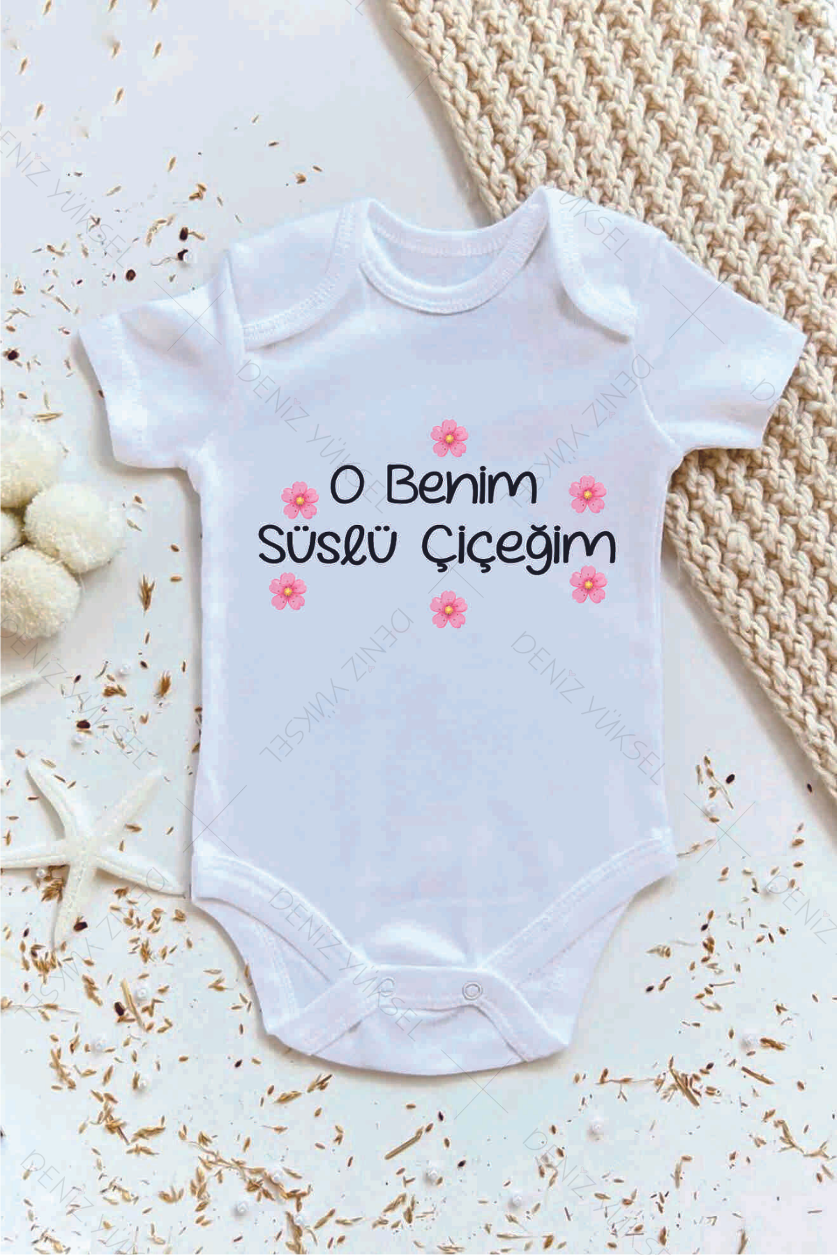 O Benim Süslü Çiçegim Body