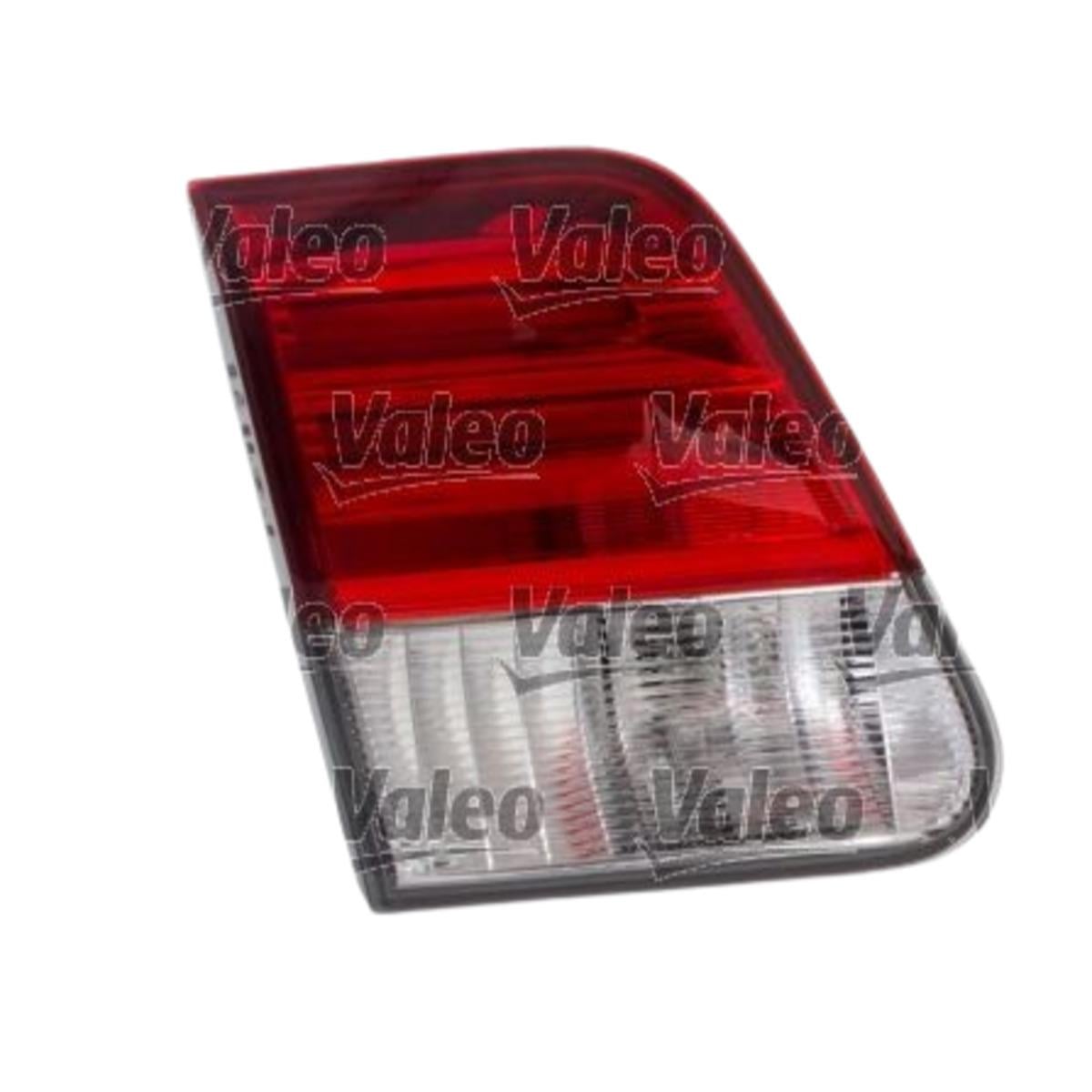 STOP LAMBASI SAG IC AMPULLU AVENSIS S.W 2011>