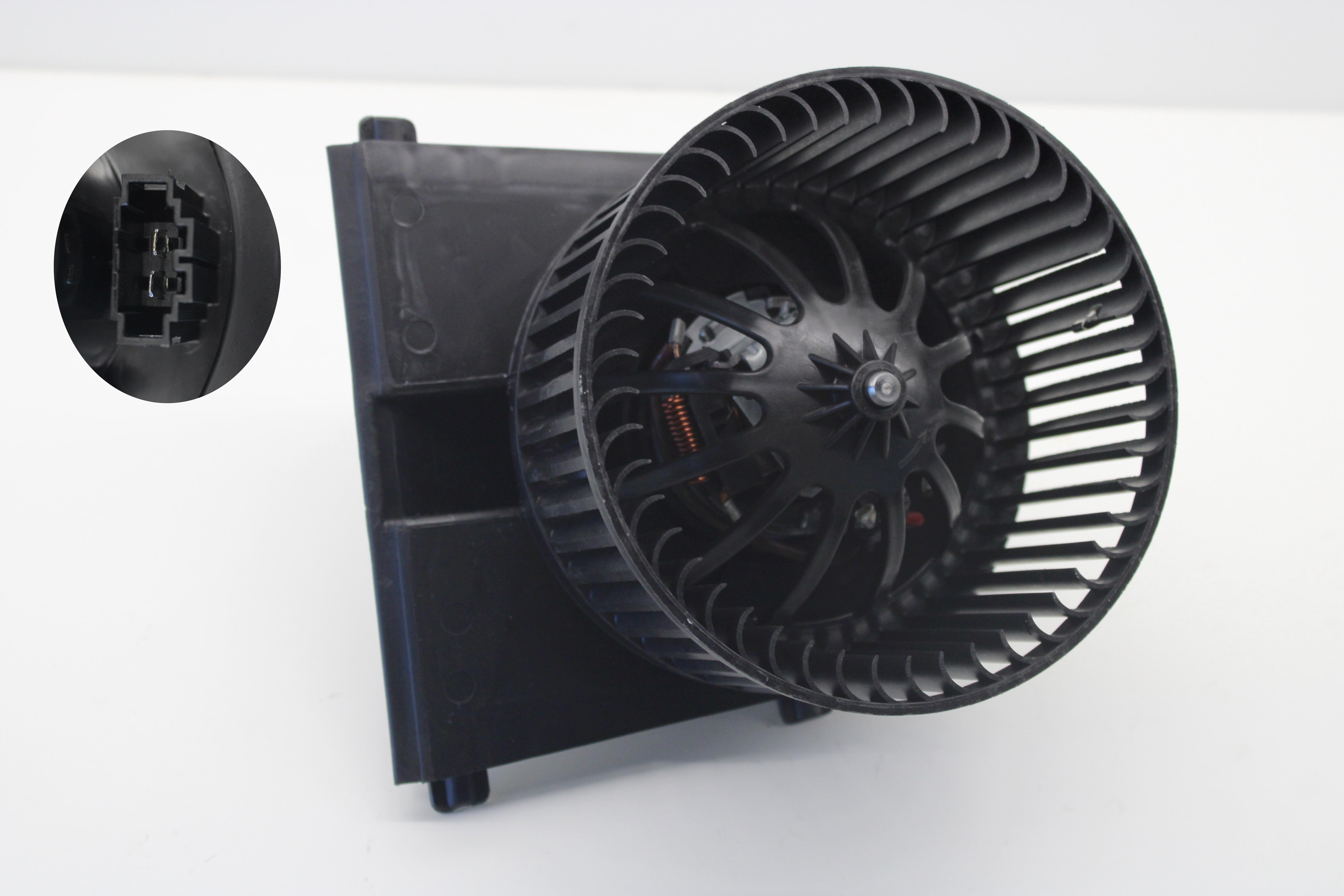 KALORİFER MOTORU 12V BORA 98>05 GOLF III-IV-POLO CLASSIC 95>02 A3 96>03 CORDOBA 146x70.5MM