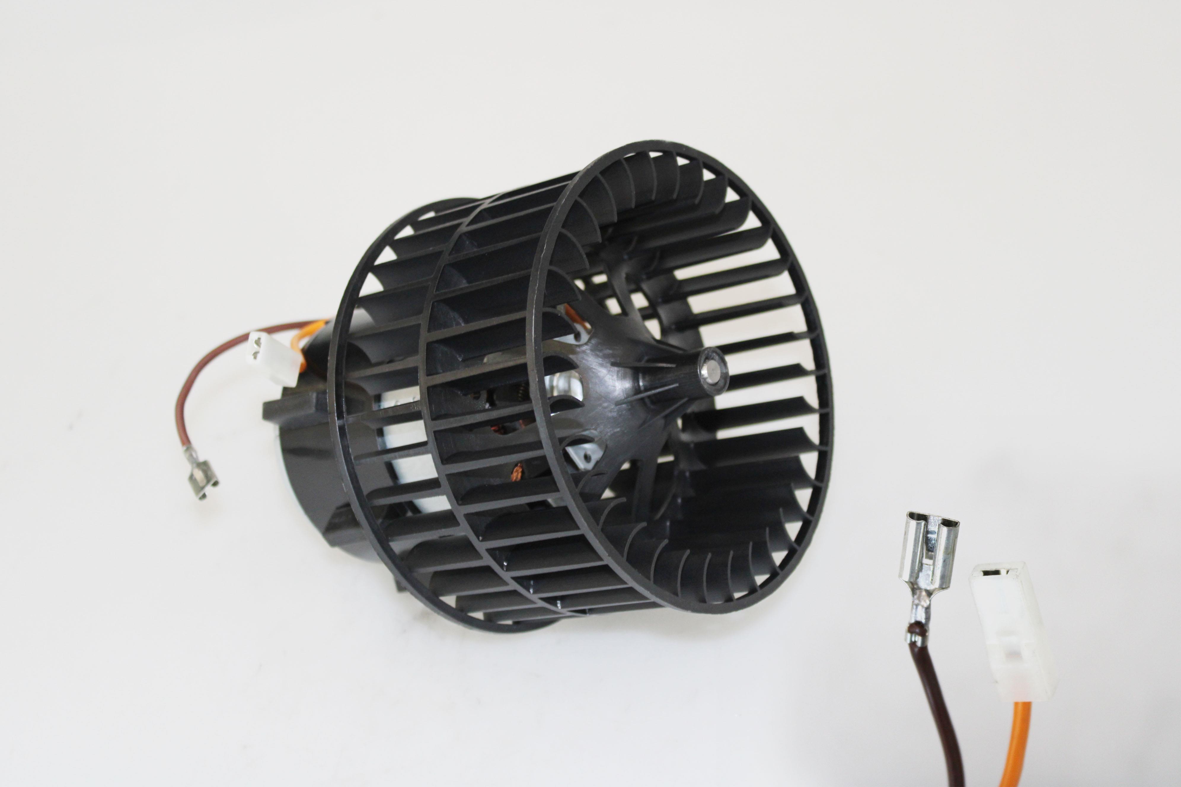 KALORİFER MOTORU CORSA B 93> COMBO 93> TIGRA A 94> 135x80MM (KABLOLU)