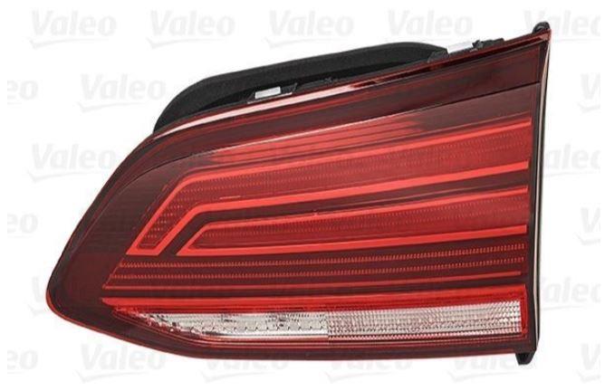 STOP LAMBASI SAĞ GOLF VII 2017 01 LED BOOT