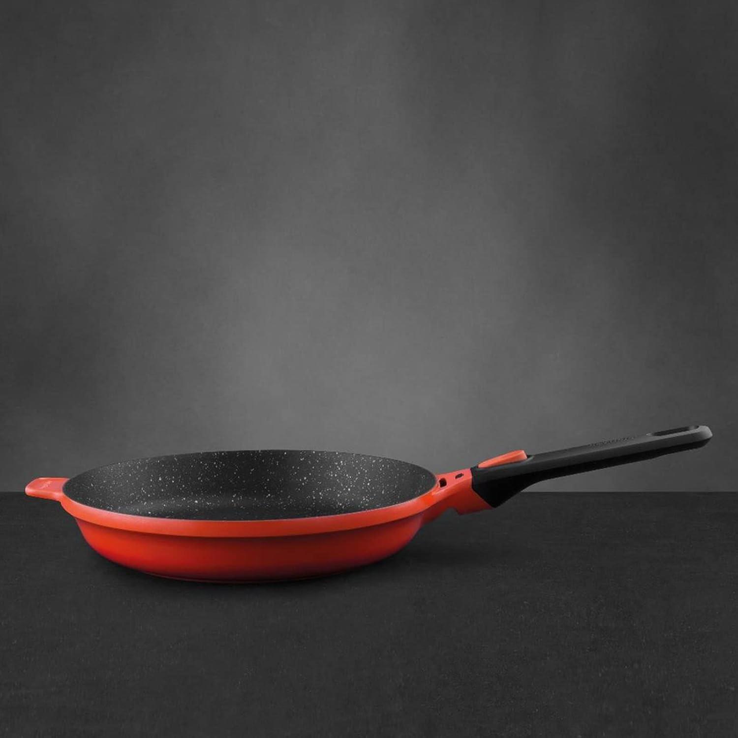 Berghoff 2307414 Gem Çıkarılabilir Saplı Stay Cool Döküm Alüminyum Tava Turuncu 28 CM