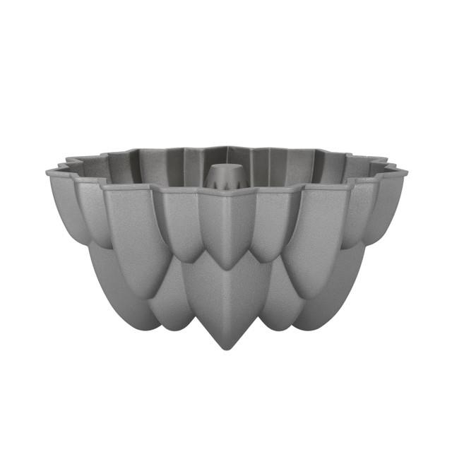 MasterClass MCBUNTPEAK Dökme Alüminyum Dekoratif Kek Kalıbı 24.5cm/9