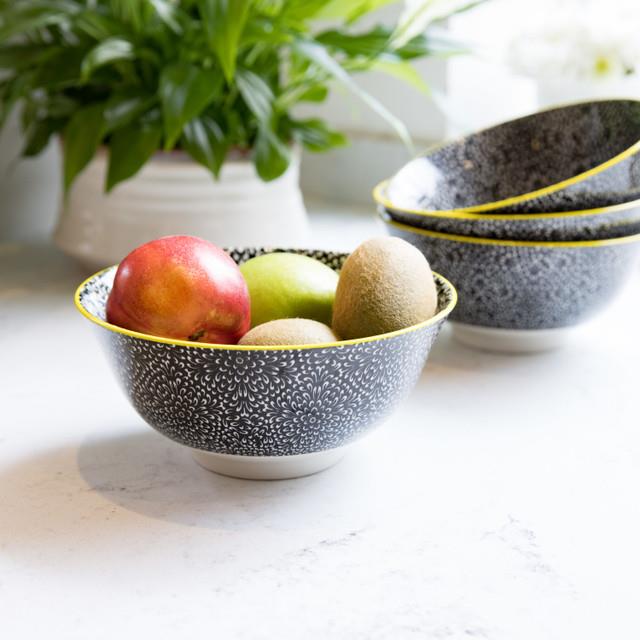 Mikasa KCBOWL15 Glazed Sırlı Seramik Kase Siyah Çiçek Desenli