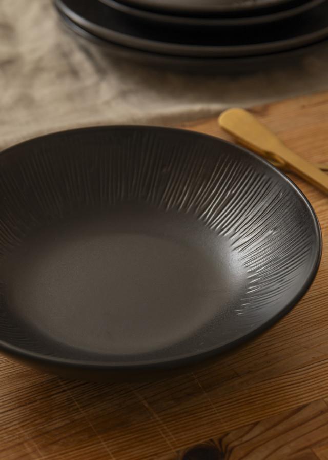 Mikasa MKJDMPASTAPK4 Jardin Midnight 20cm Seramik Çukur Tabak 4lü