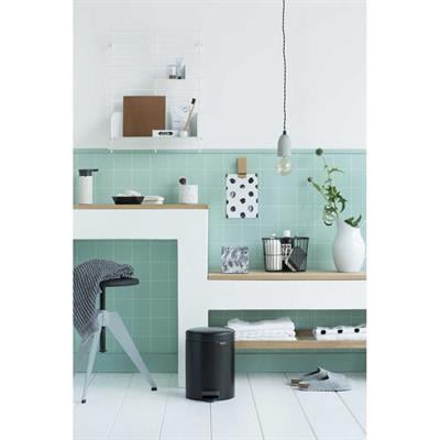 BRABANTIA BRA 112928 001-01- NEWICON MATT BLACK PEDALLI ÇÖP KUTUSU 5L