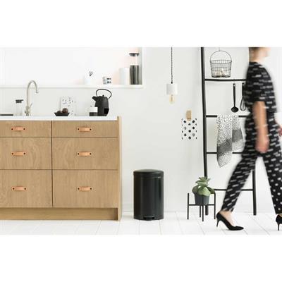 BRABANTIA BRA 114106 001-01-NEWICON MATT BLACK PEDALLI ÇÖP KUTUSU 20L