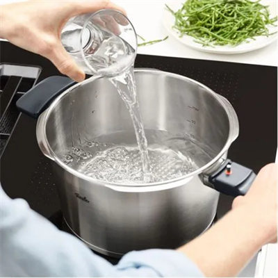 FISSLER VITAVIT PREMIUM MAT DÜDÜKLÜ TENCERE 6.0L