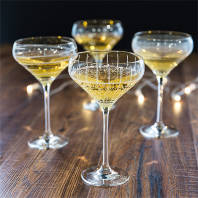 Mikasa C000213 Cheers 4lü Martini Bardağı Seti