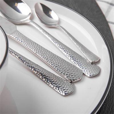 Mikasa MKCUTBROAD16PC Broadway Paslanmaz Çelik 16 Parça Çatal Kaşık Bıçak Takımı