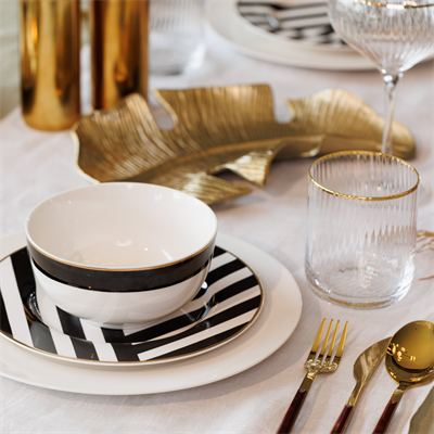 Mikasa MKLDSPLATEPK4 Luxe Deco Porselen 4lü 21cm Pasta Tabağı Seti
