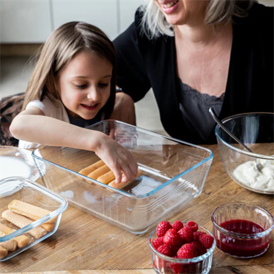 PYREX 243P000/7046 KAPAKLI DİKDÖRTGEN SAKLAMA KABI 2,6L