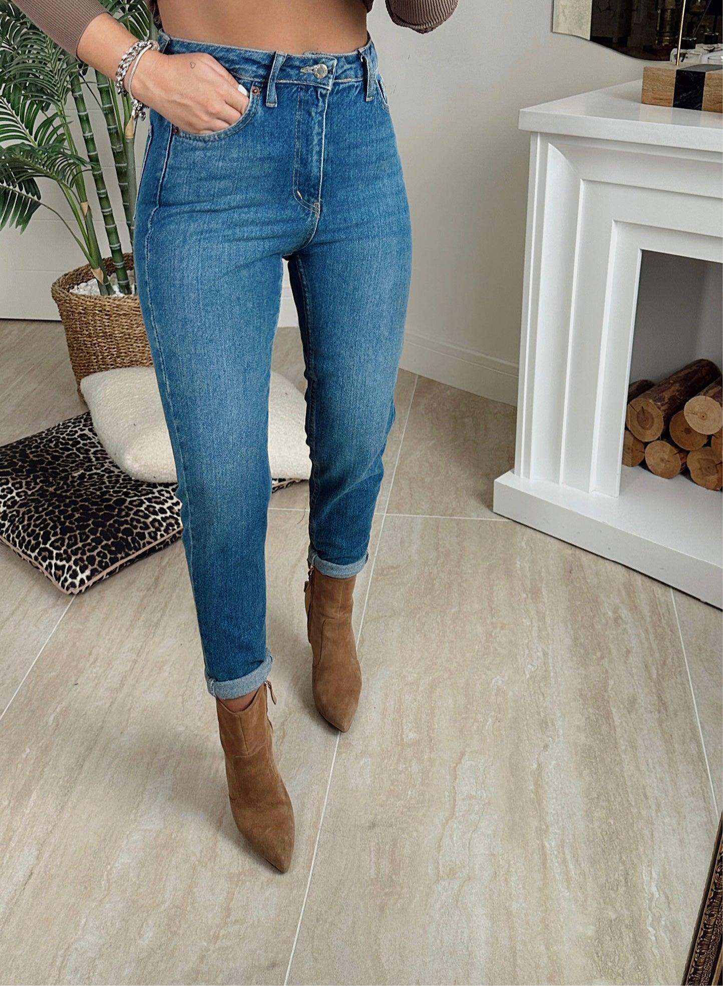 Mavi Mom Jean