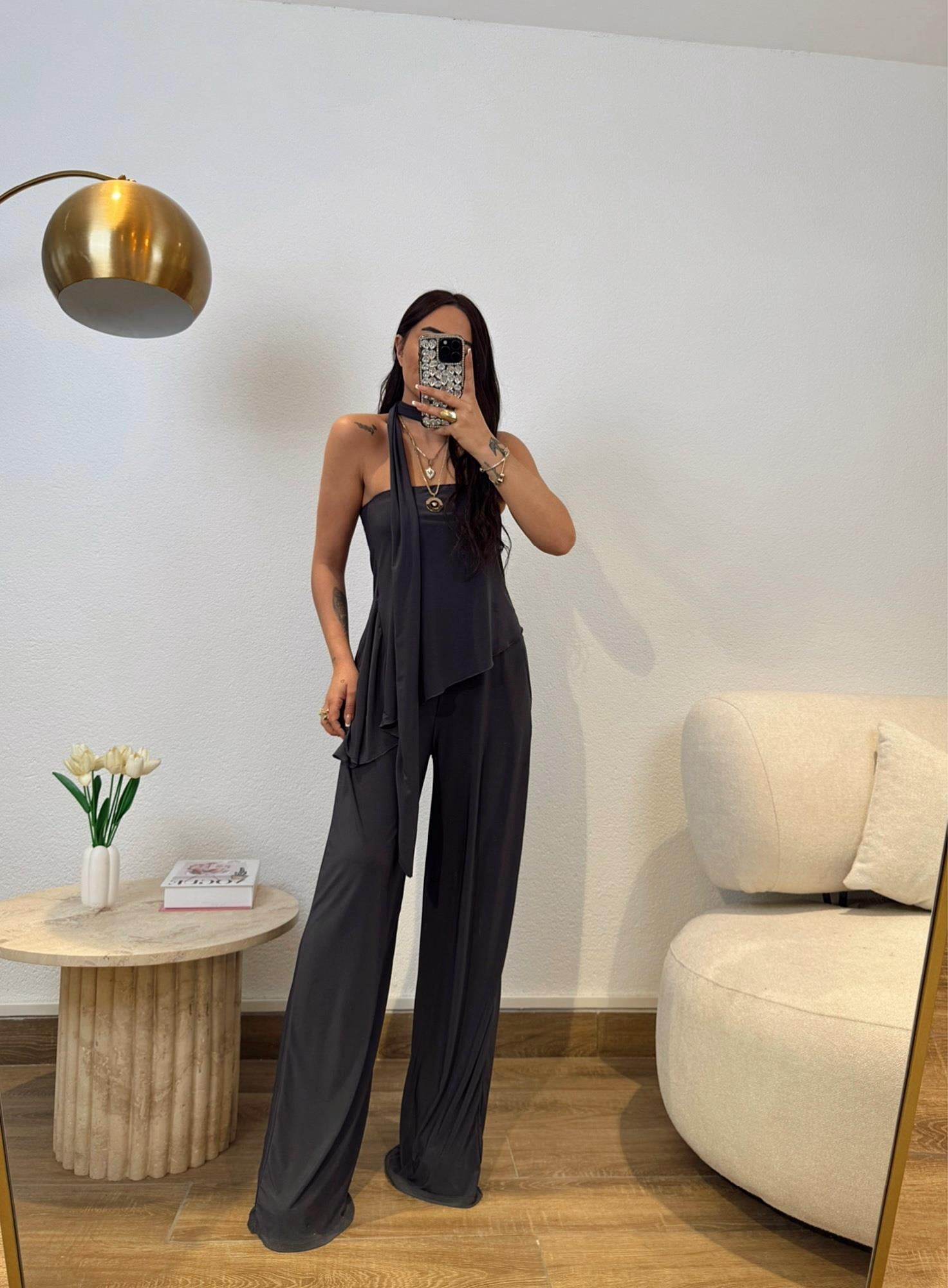 Antrasit Asimetrik Fularlı Bluz-Pantolon Takım