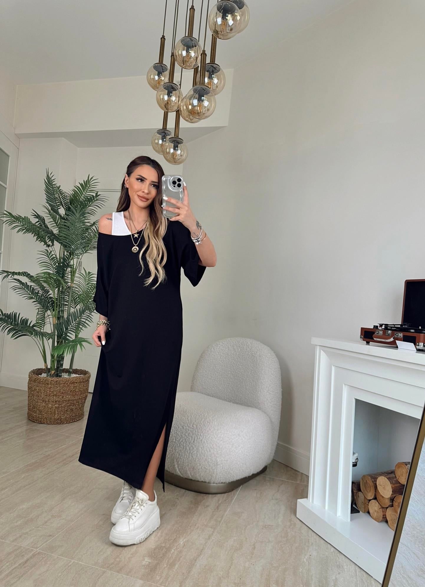 Atlet Detay Yırtmaçlı Salaş Maxi Elbise