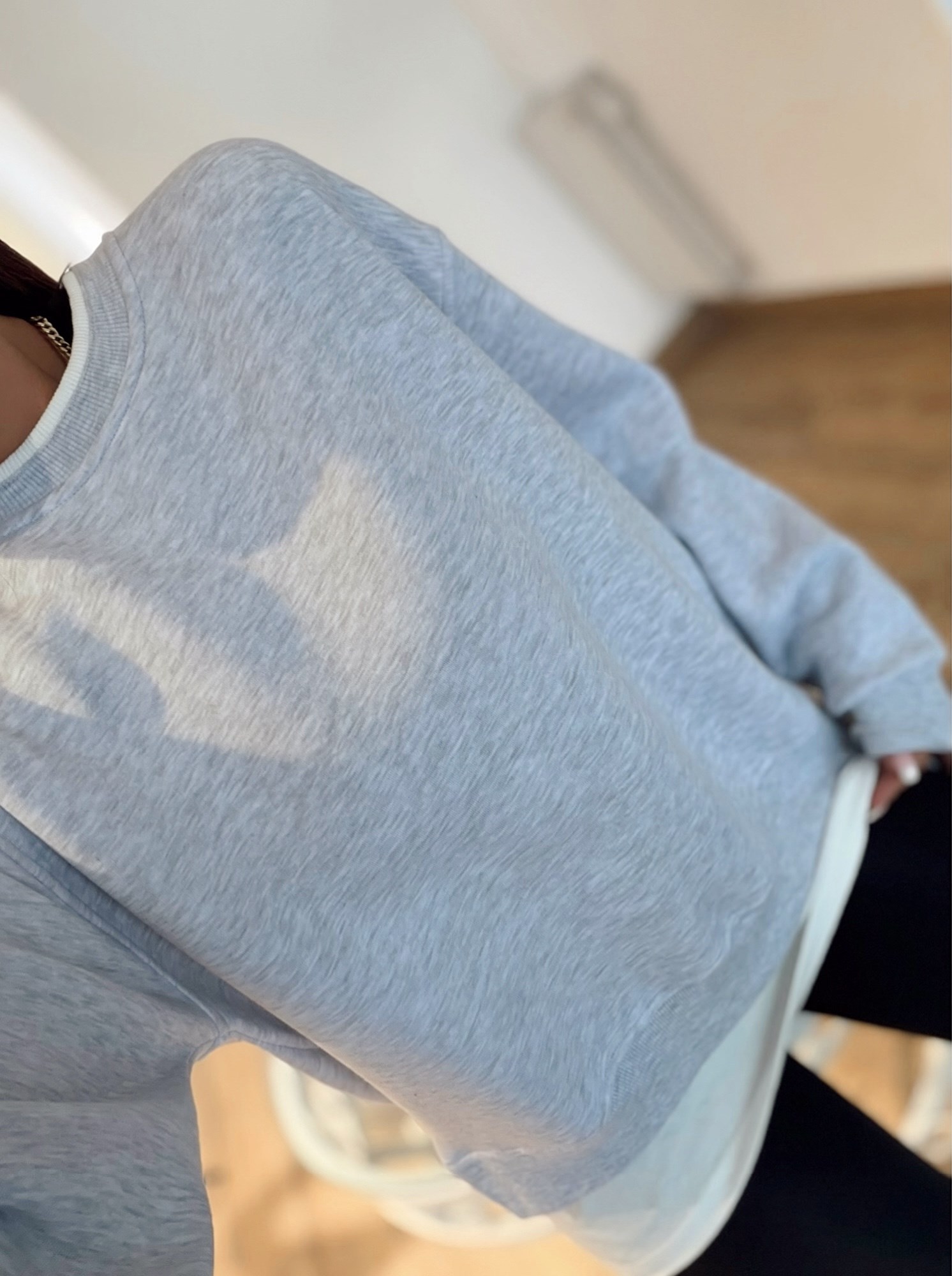 Basic Detay Gri Şardonlu Sweat