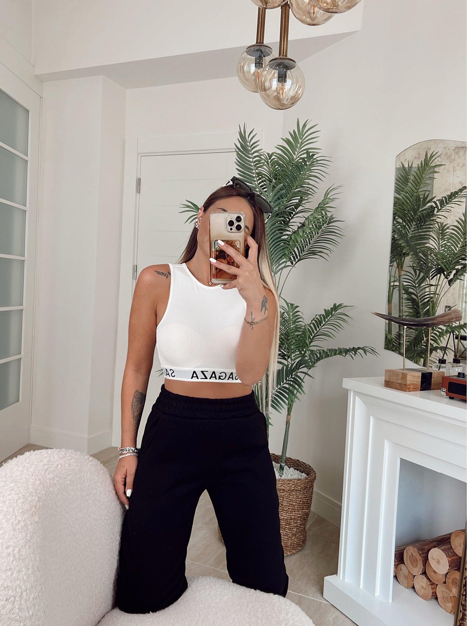 Beyaz Crop Atlet