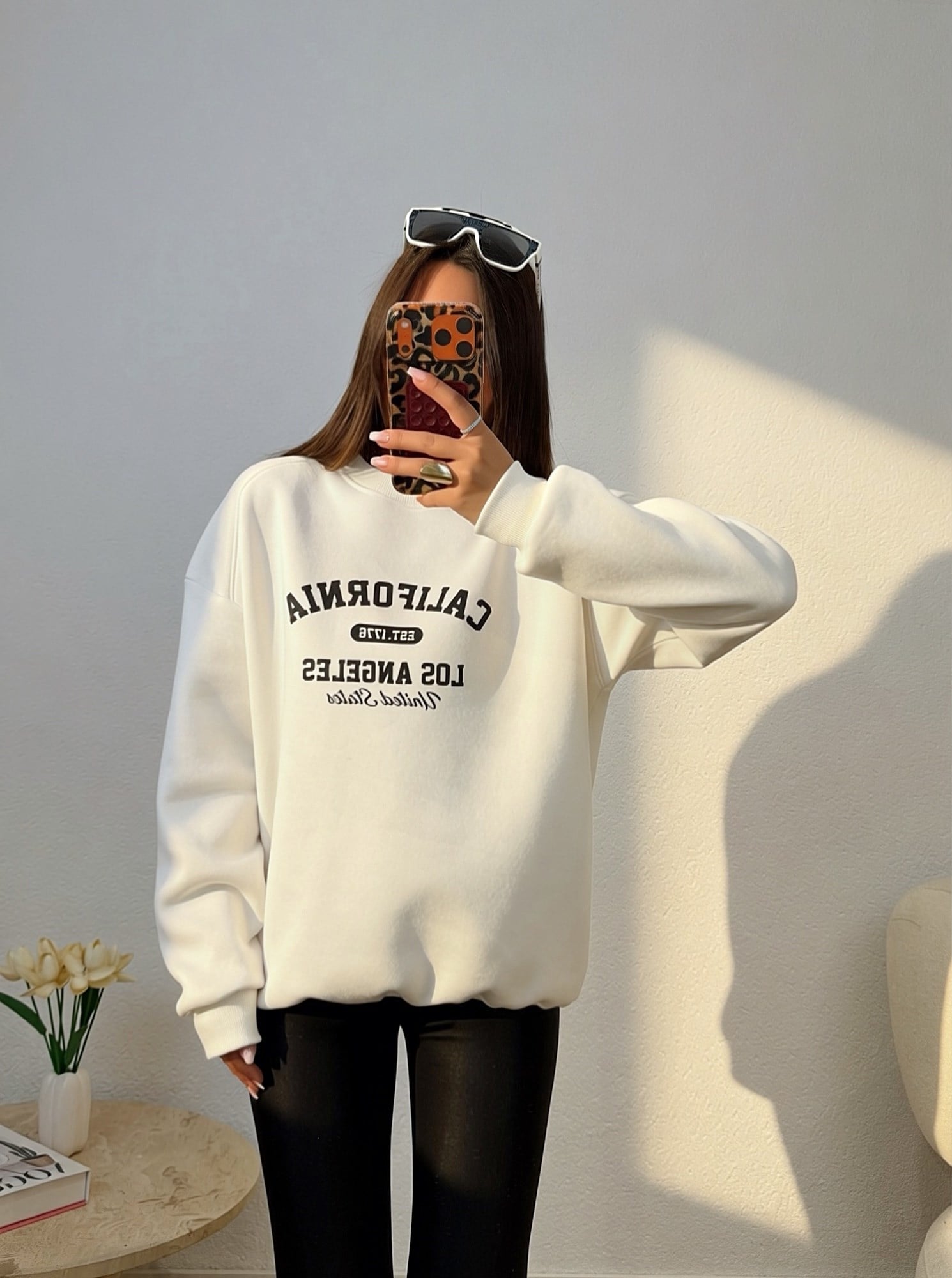 California Şardonlu Beyaz Sweatshirt