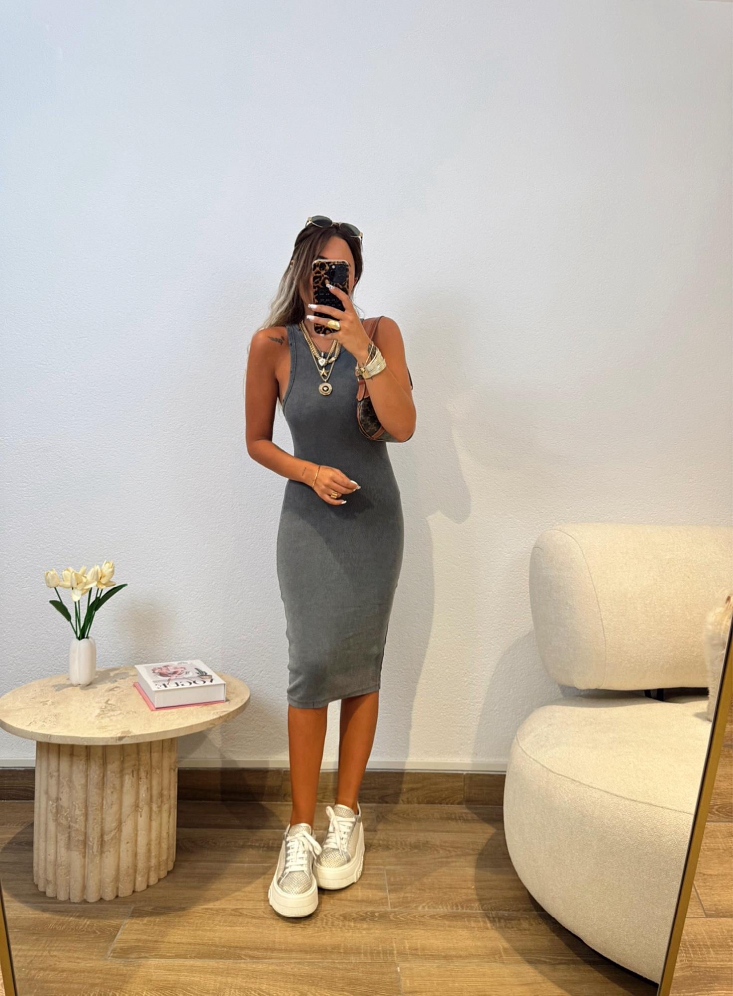 Halter Yaka Yıkamalı Basic Elbise