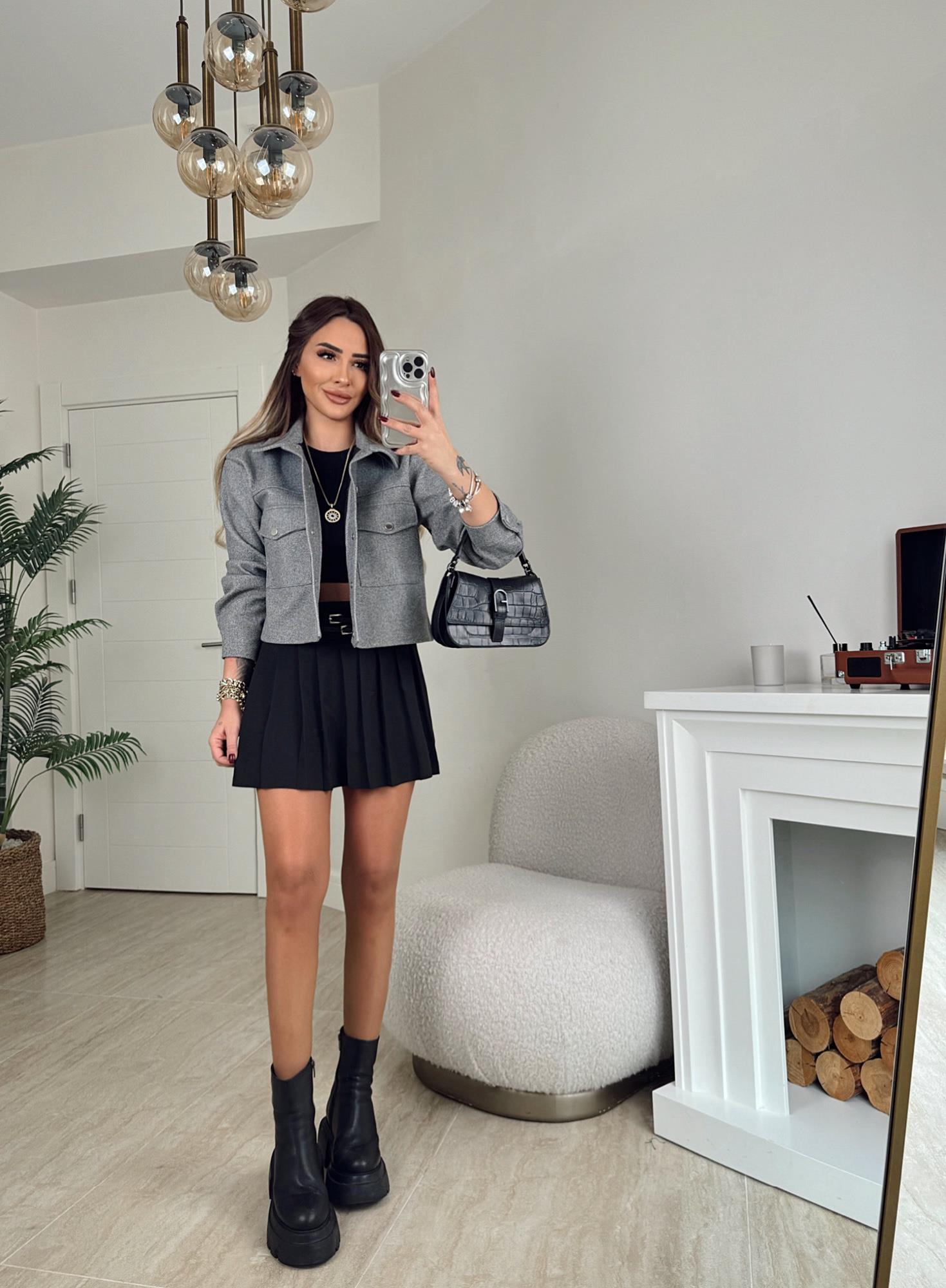 Kemer Detay Piliseli Crep Mini Etek