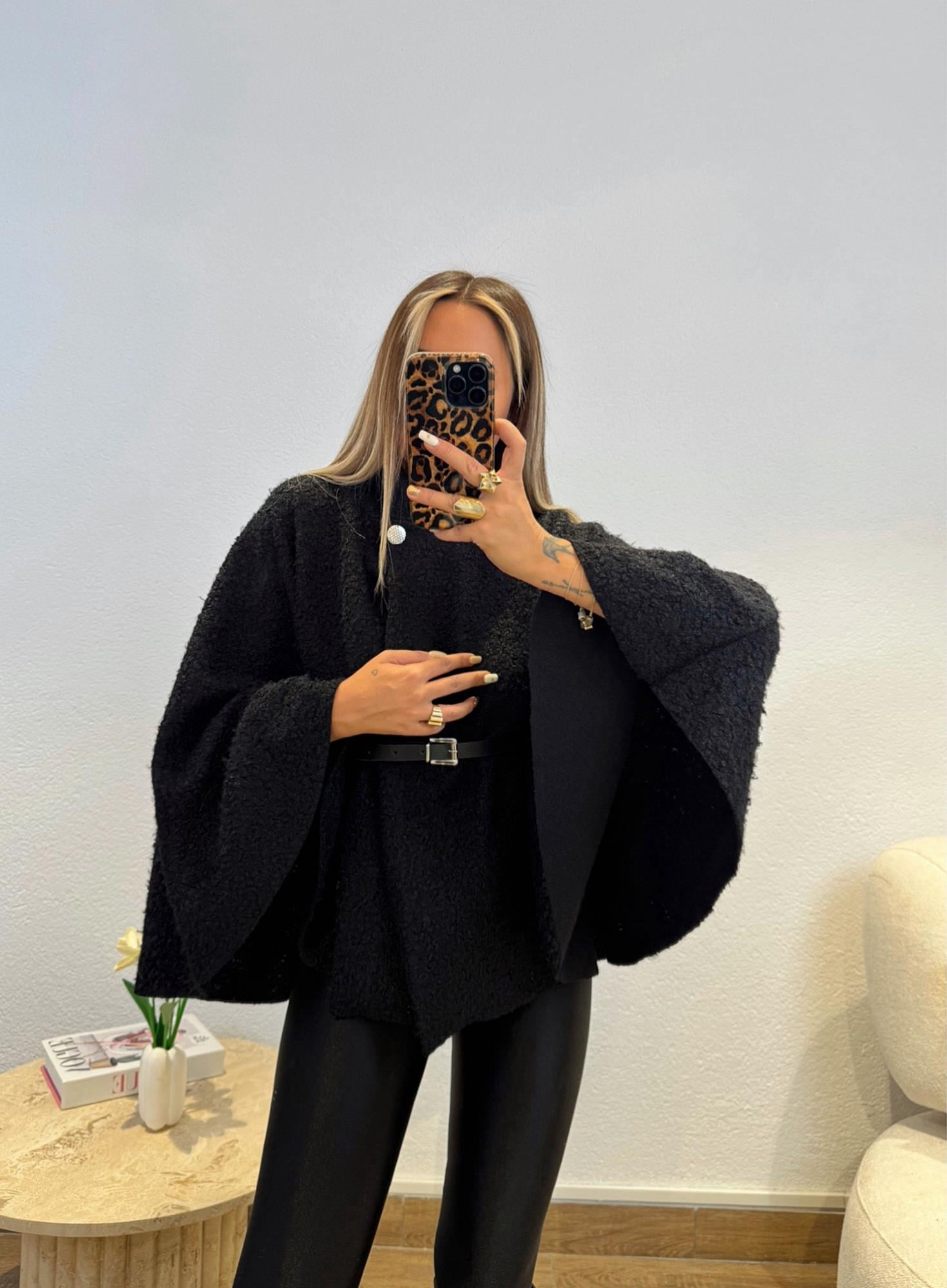 Kemerli Siyah Buklet Panço