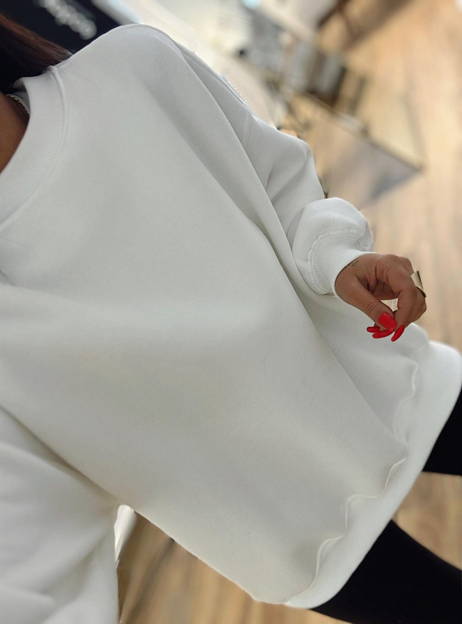 Oversize Şardonlu Basic Beyaz Sweatshirt