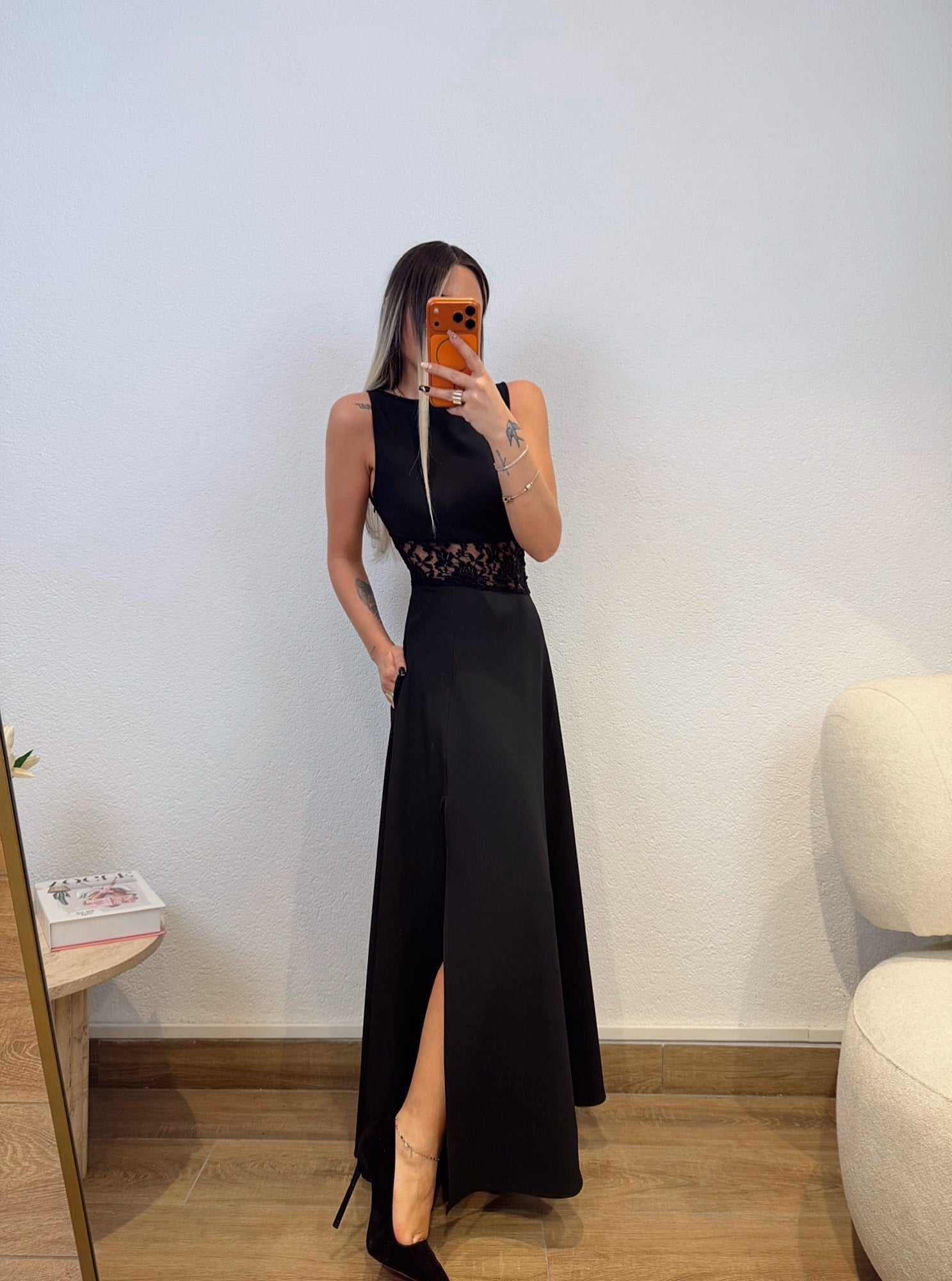 Premium Dantel Detay Yırtmaçlı Midi Boy Elbise