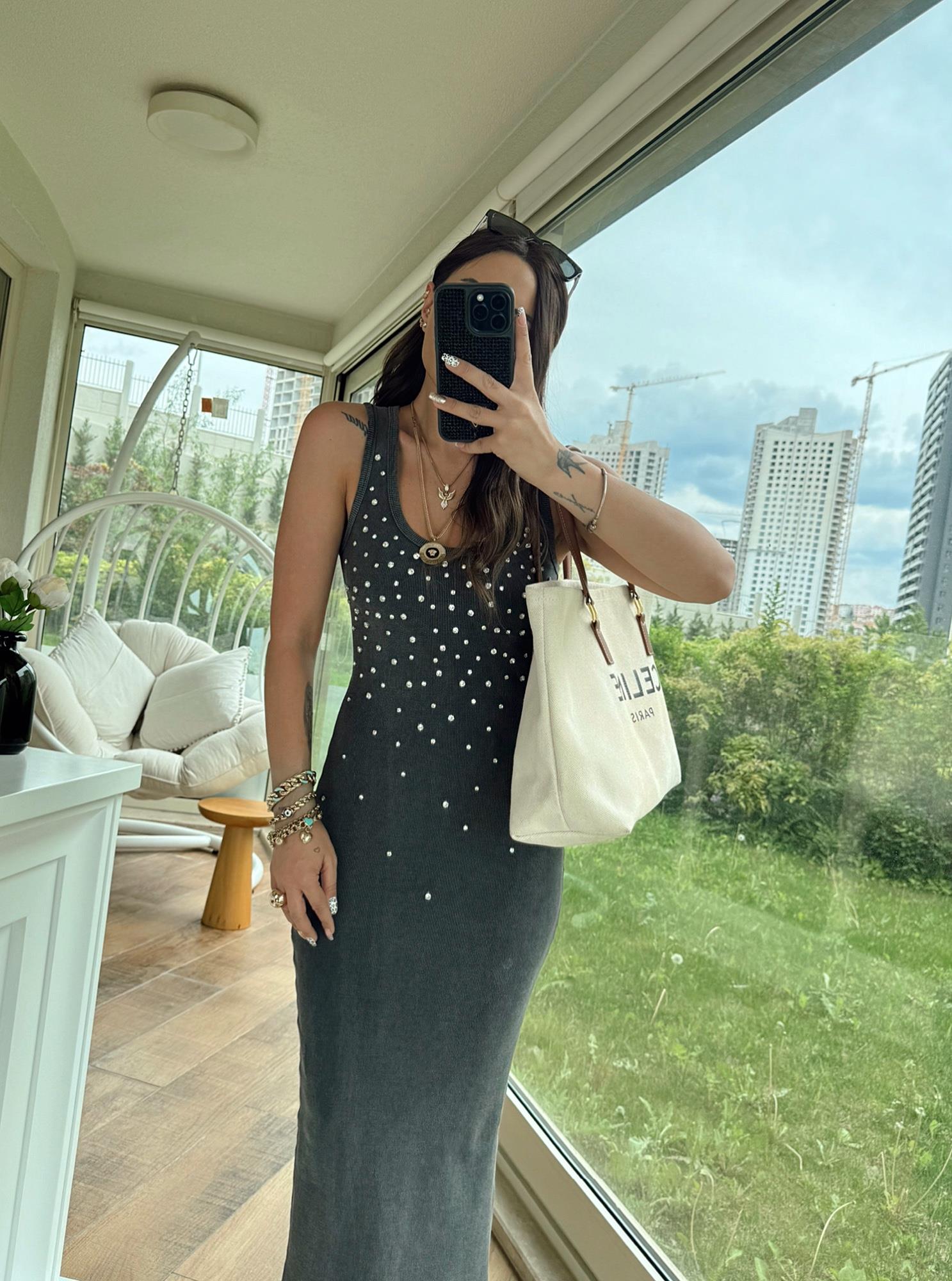 Premium Yıkamalı Taşlı Midi Boy Elbise