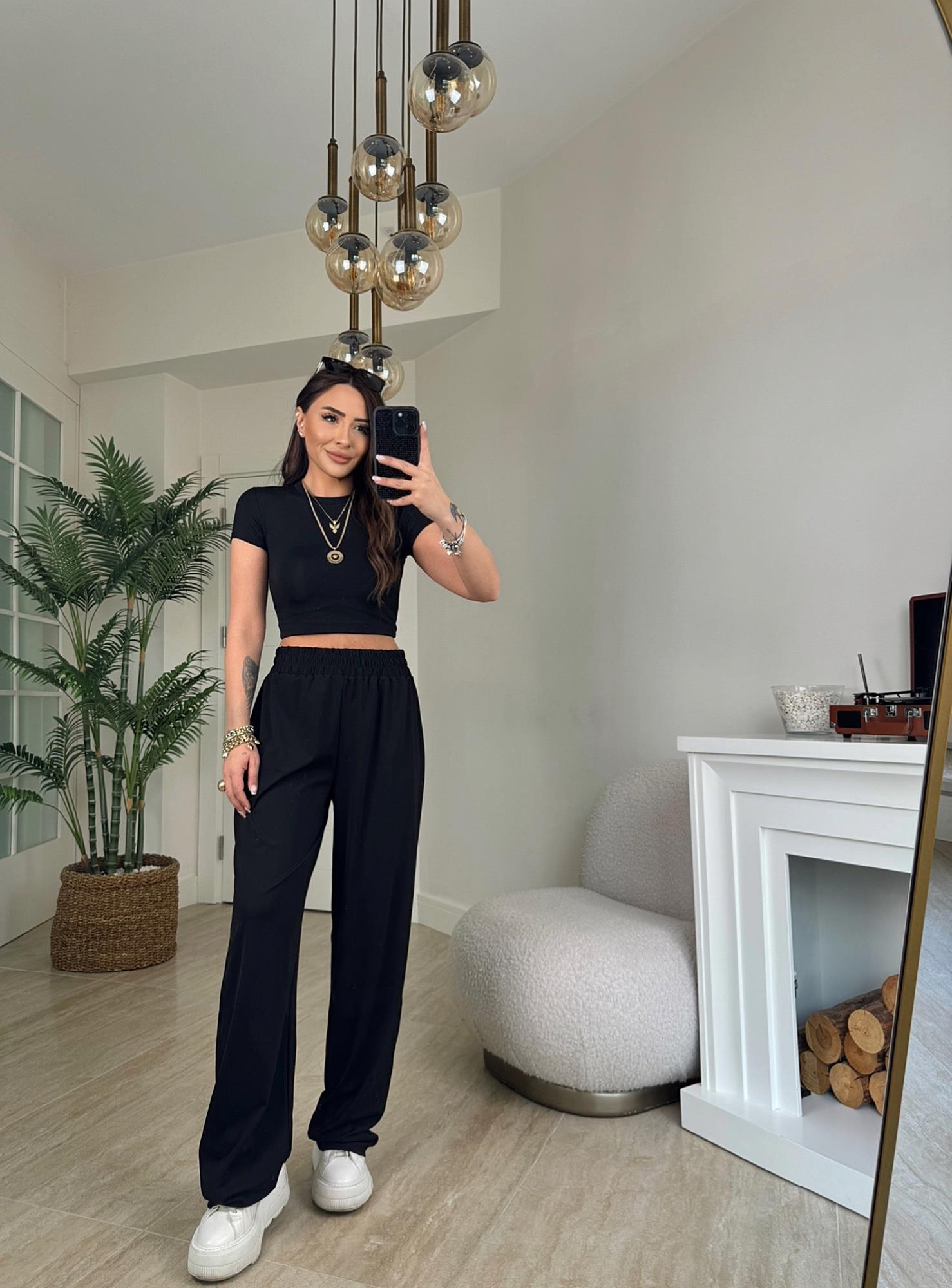 Sandy Crop & Pantolon Rahat Takım
