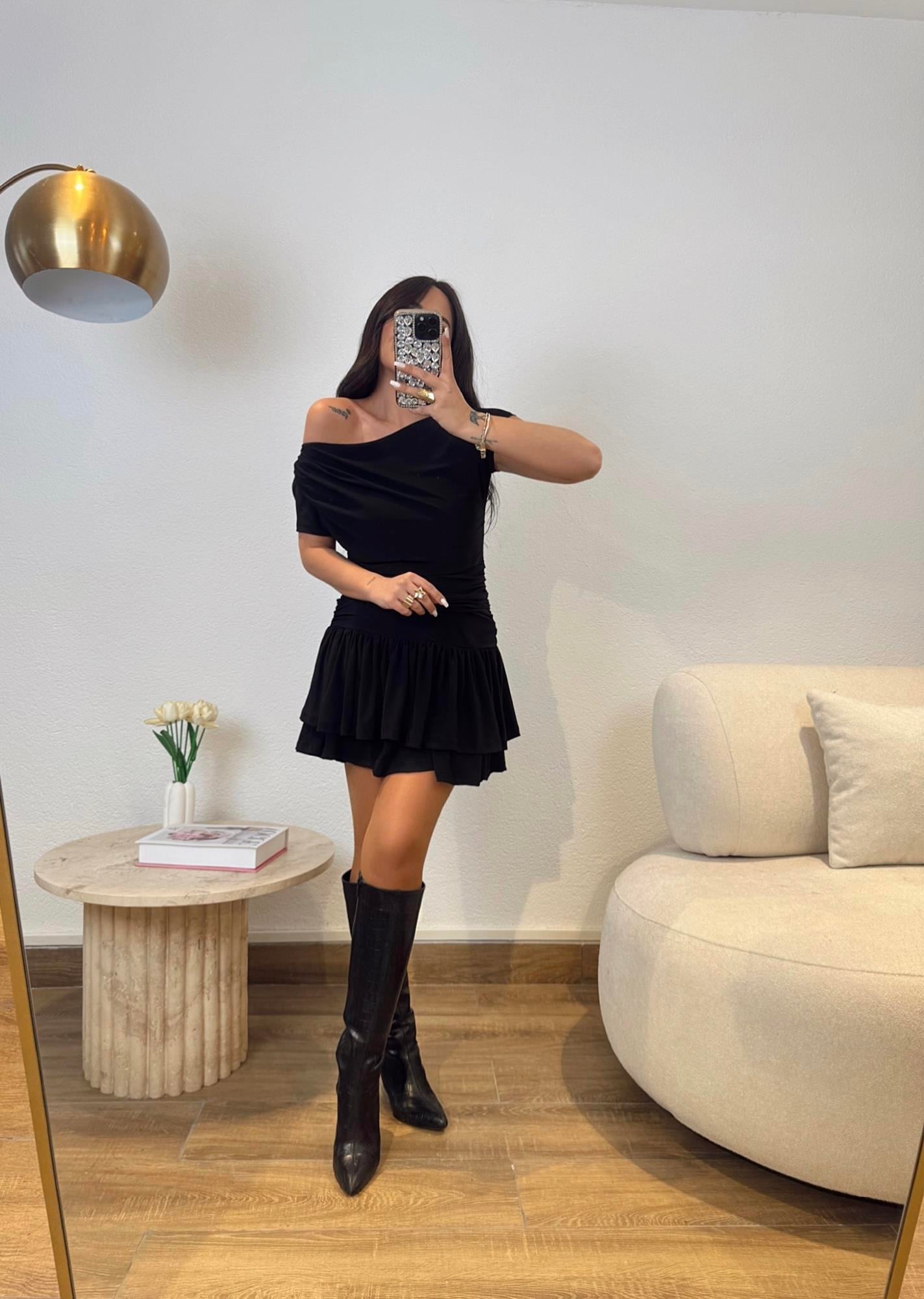 Sandy Katlı Mini Elbise