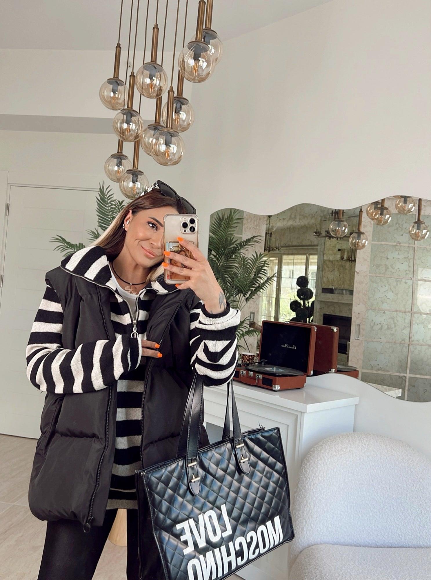 Siyah Kapişonlu Oversize Şişme Yelek